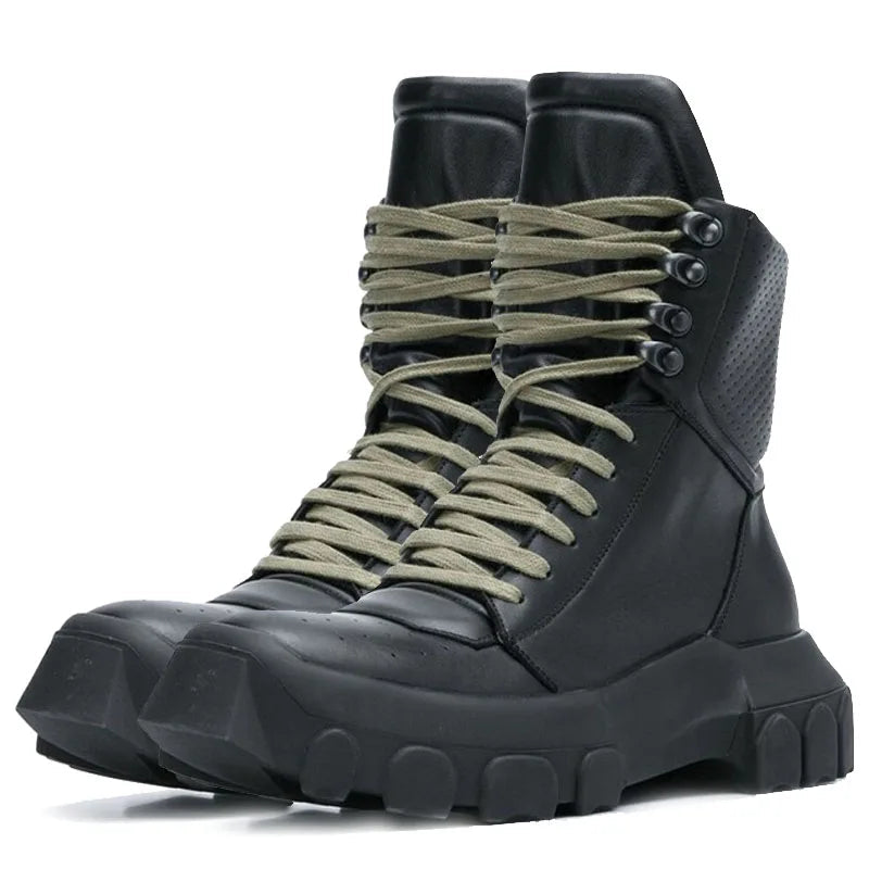 Bota Masculina Tática Plataforma Cano Curto Monocromática com Cadarço – (Promoção de Inverno 2025)
