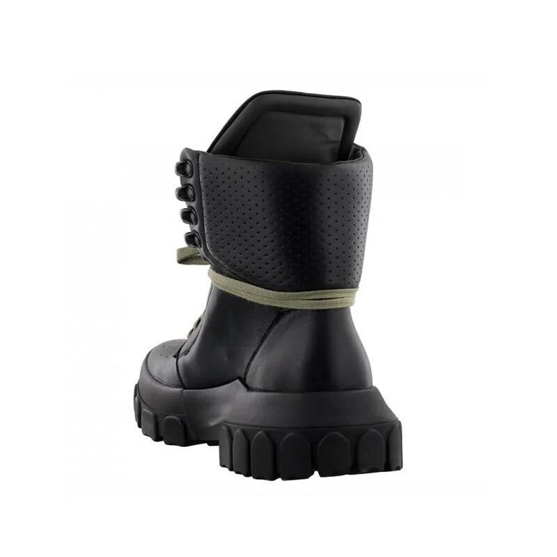 Bota Masculina Tática Plataforma Cano Curto Monocromática com Cadarço – (Promoção de Inverno 2025)