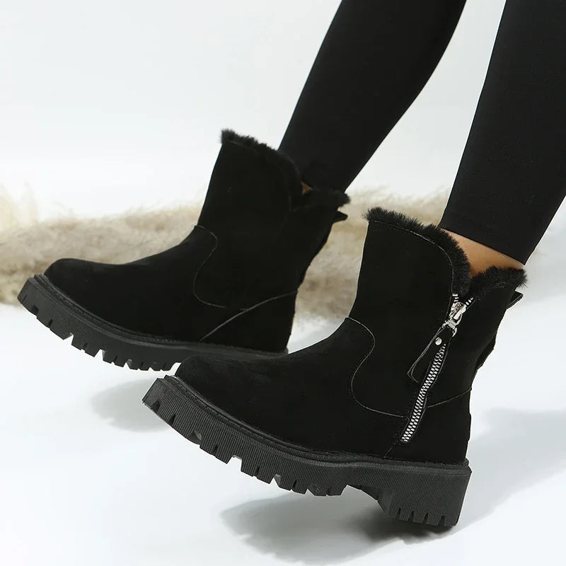 Bota Feminina de Camurça Sintética com Forro Peluciado Plataforma Solado Antiderrapante – (Promoção de Inverno 2025)