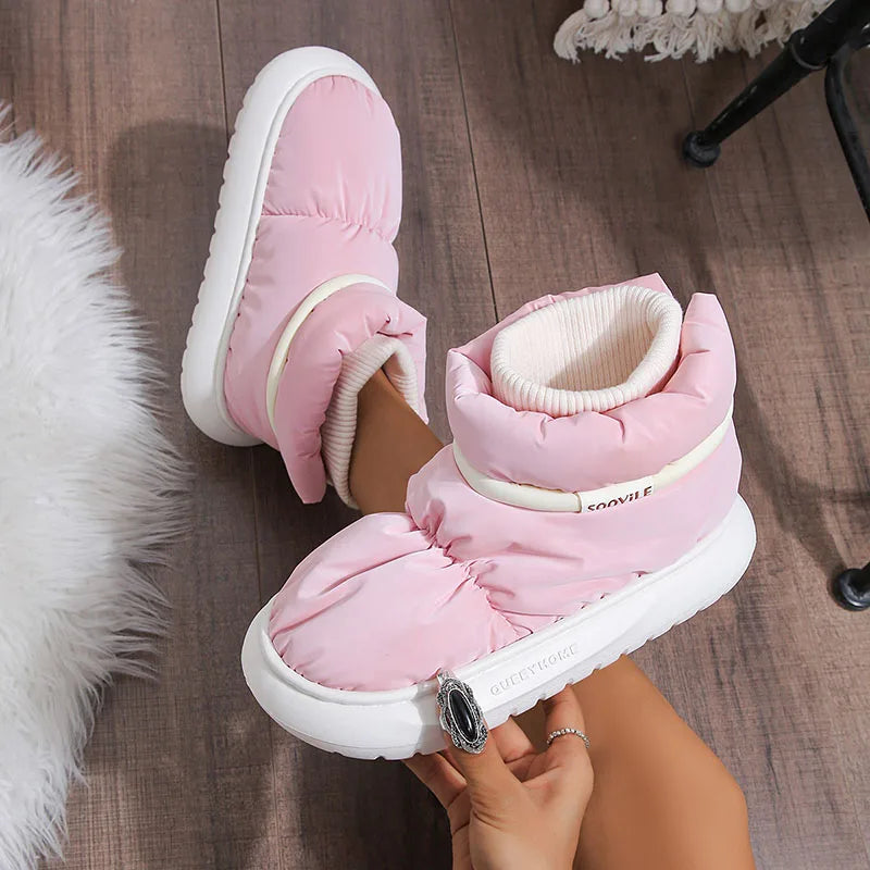 Bota Feminina Forrada com Solado Grosso Impermeável Antiderrapante – (Promoção de Inverno 2025)