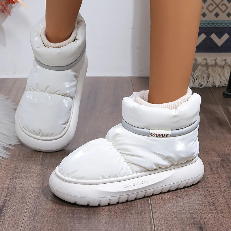 Bota Feminina Forrada com Solado Grosso Impermeável Antiderrapante – (Promoção de Inverno 2025)