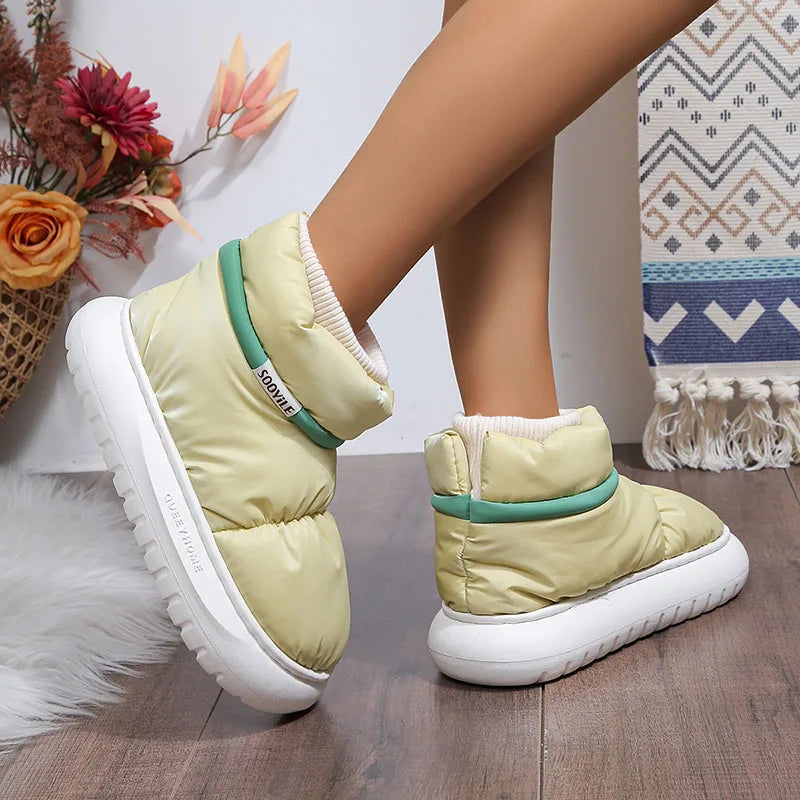 Bota Feminina Forrada com Solado Grosso Impermeável Antiderrapante – (Promoção de Inverno 2025)