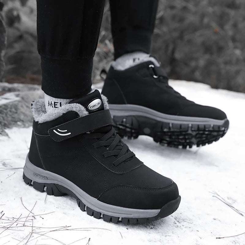 Bota Masculina Impermeável com Forro Peluciado Super Confortável – (Promoção de Inverno 2025)