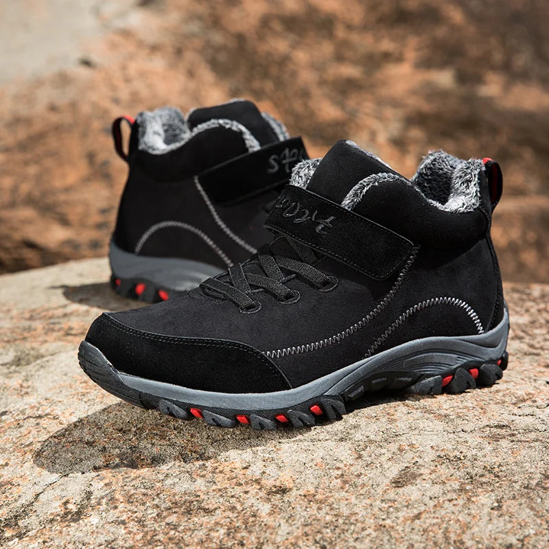 Bota Masculina Impermeável com Interior Quente e Solado Antiderrapante de Cano Alto – (Promoção de Inverno 2025)