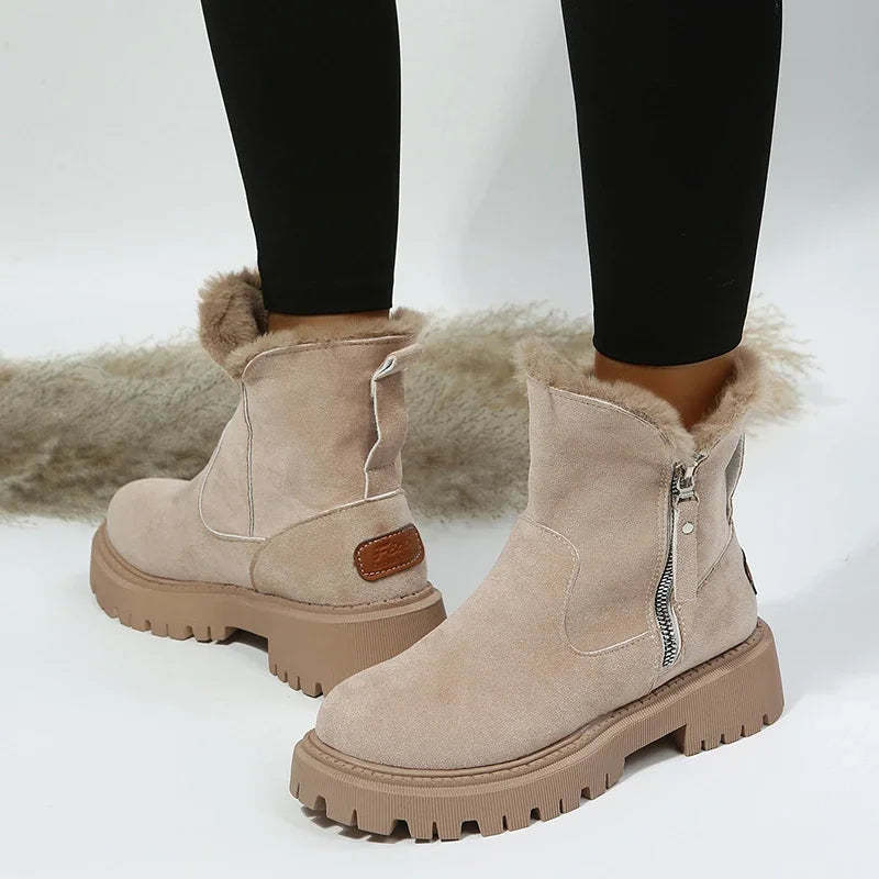 Bota Feminina de Camurça Sintética com Forro Peluciado Plataforma Solado Antiderrapante – (Promoção de Inverno 2025)