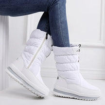 Bota Feminina Plataforma com Forro Peluciado e Acabamento Impermeável – (Promoção de Inverno 2025)
